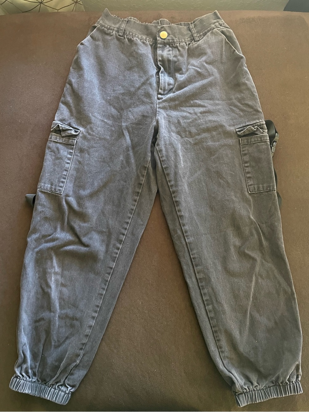 Woman’s Black Cargo Jogger Jeans Pants - Elastic Ankles - M